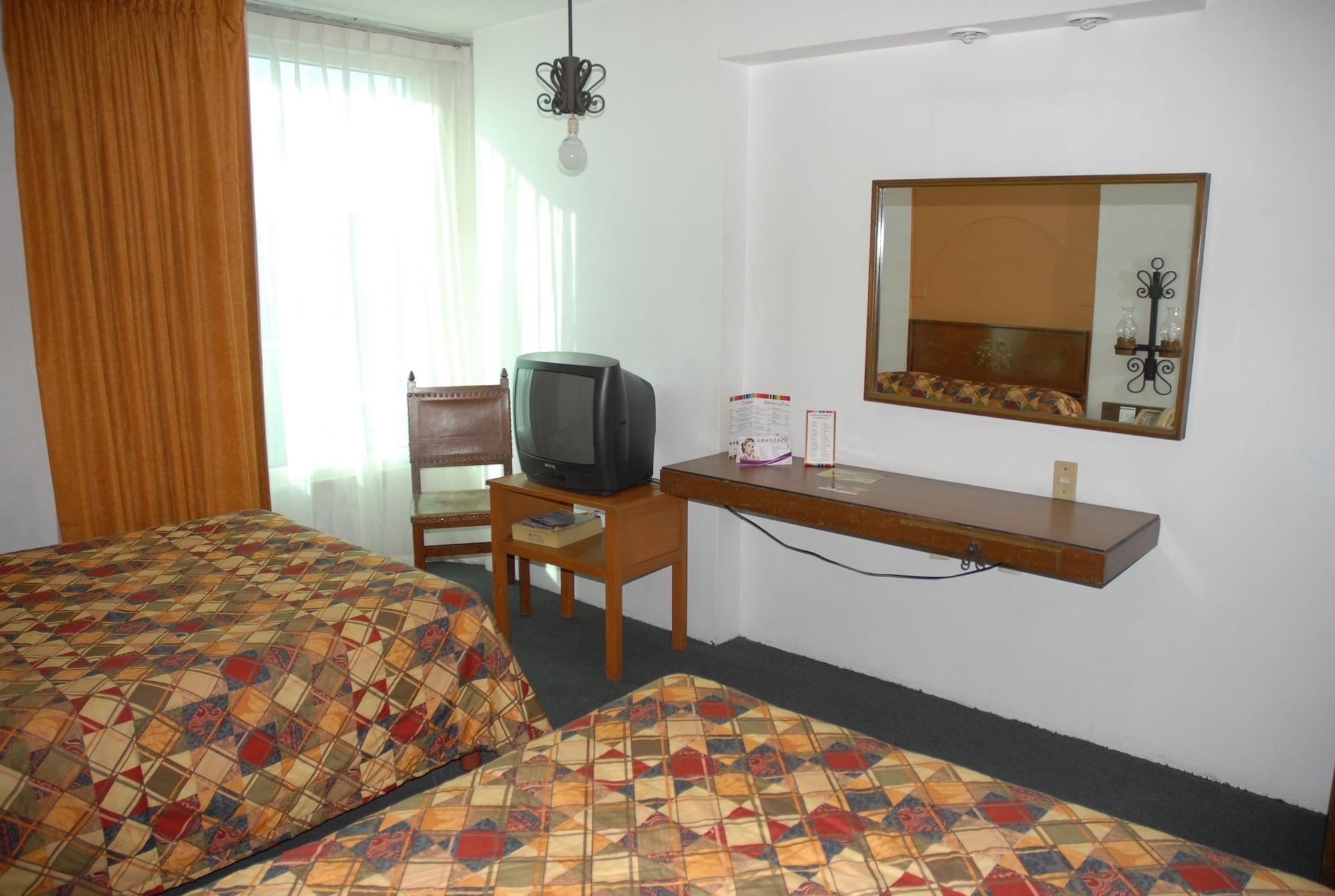 Hotel Aranzazu Eco à Guadalajara Extérieur photo