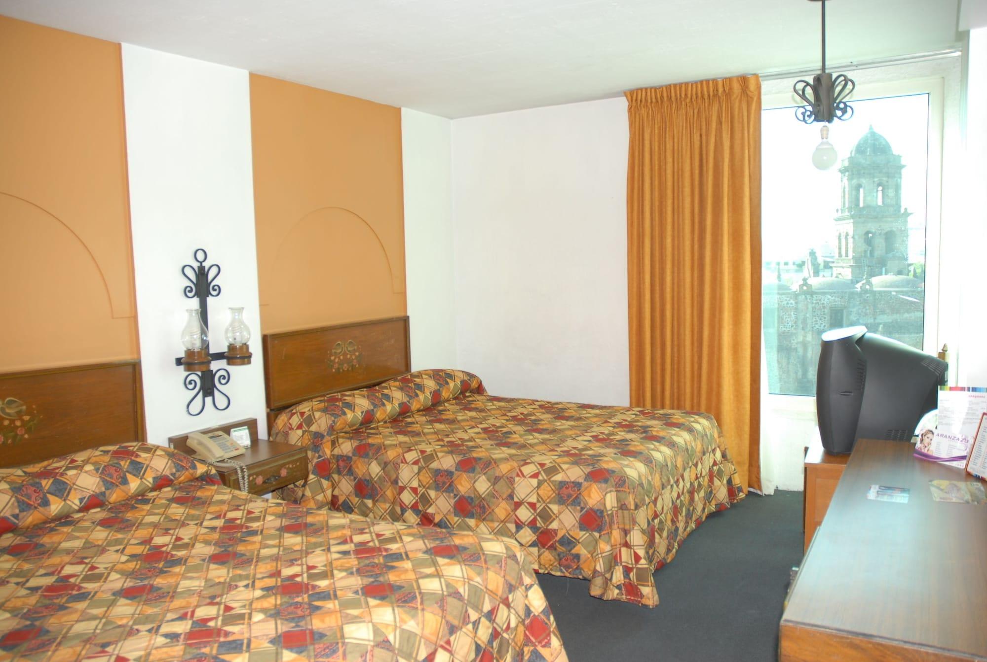 Hotel Aranzazu Eco à Guadalajara Extérieur photo